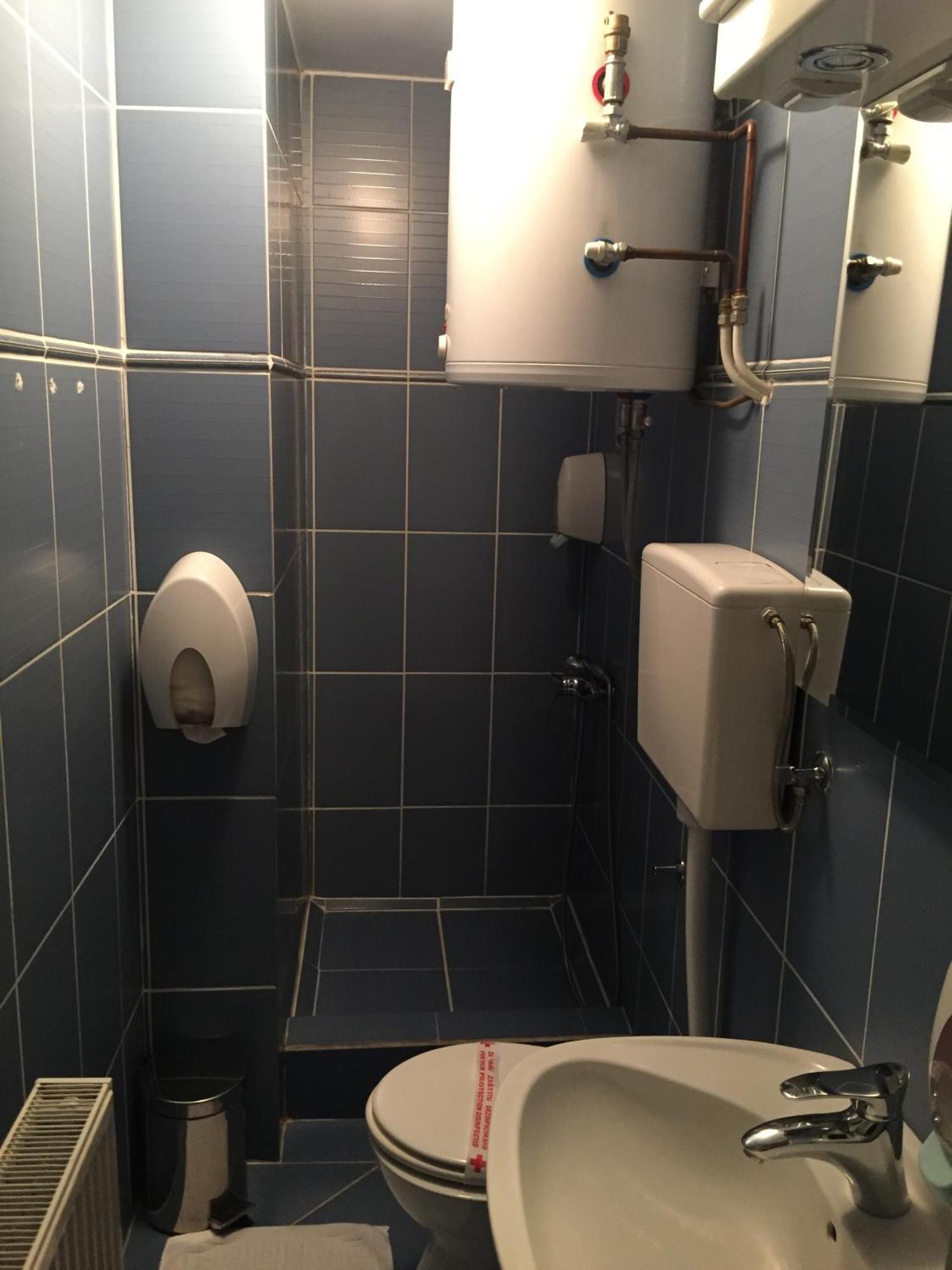 Bed & Breakfast Karavan Raska Ruang foto