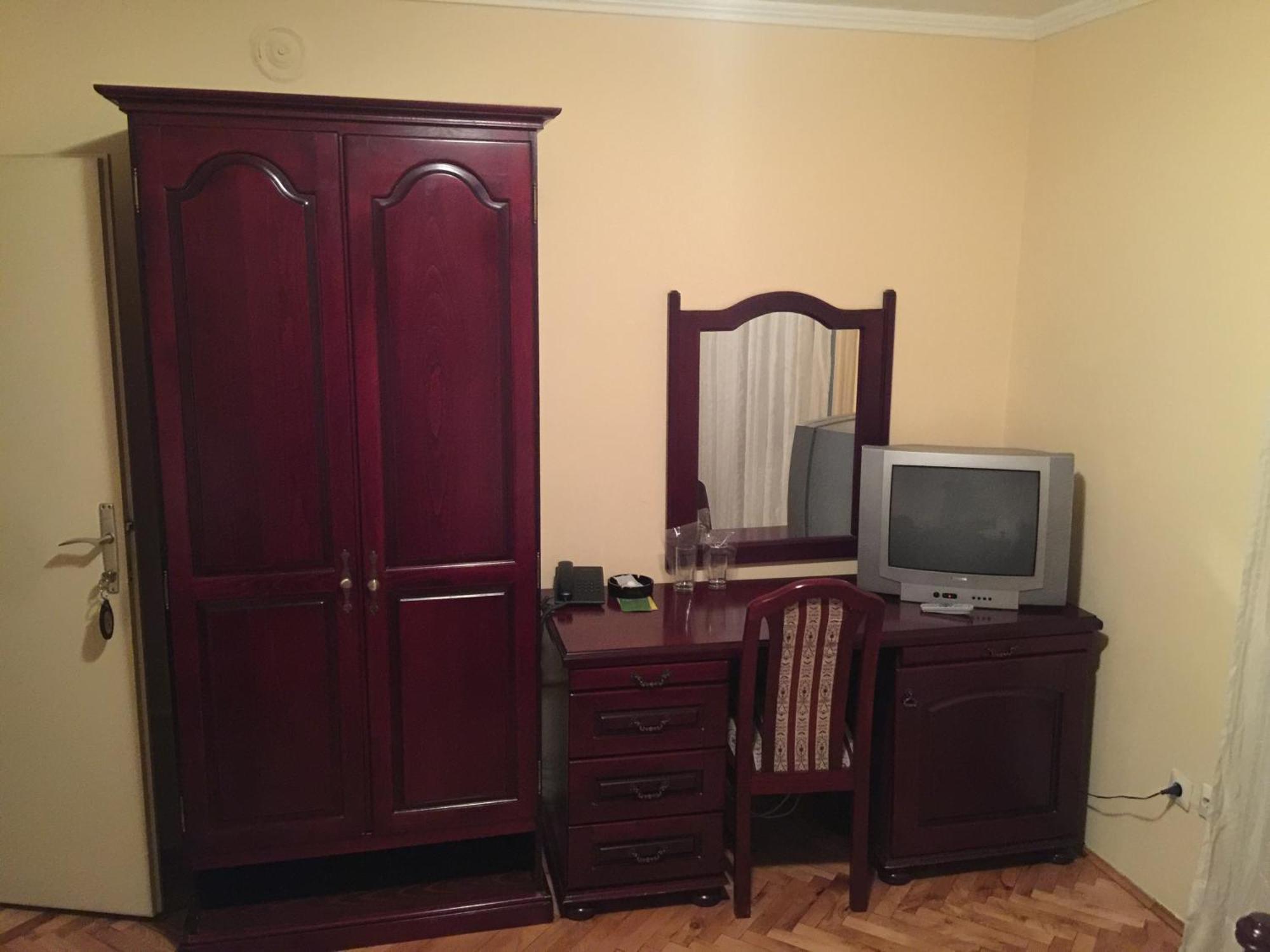 Bed & Breakfast Karavan Raska Ruang foto